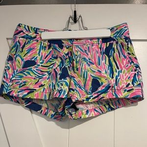 Lilly Pulitzer Walsh short